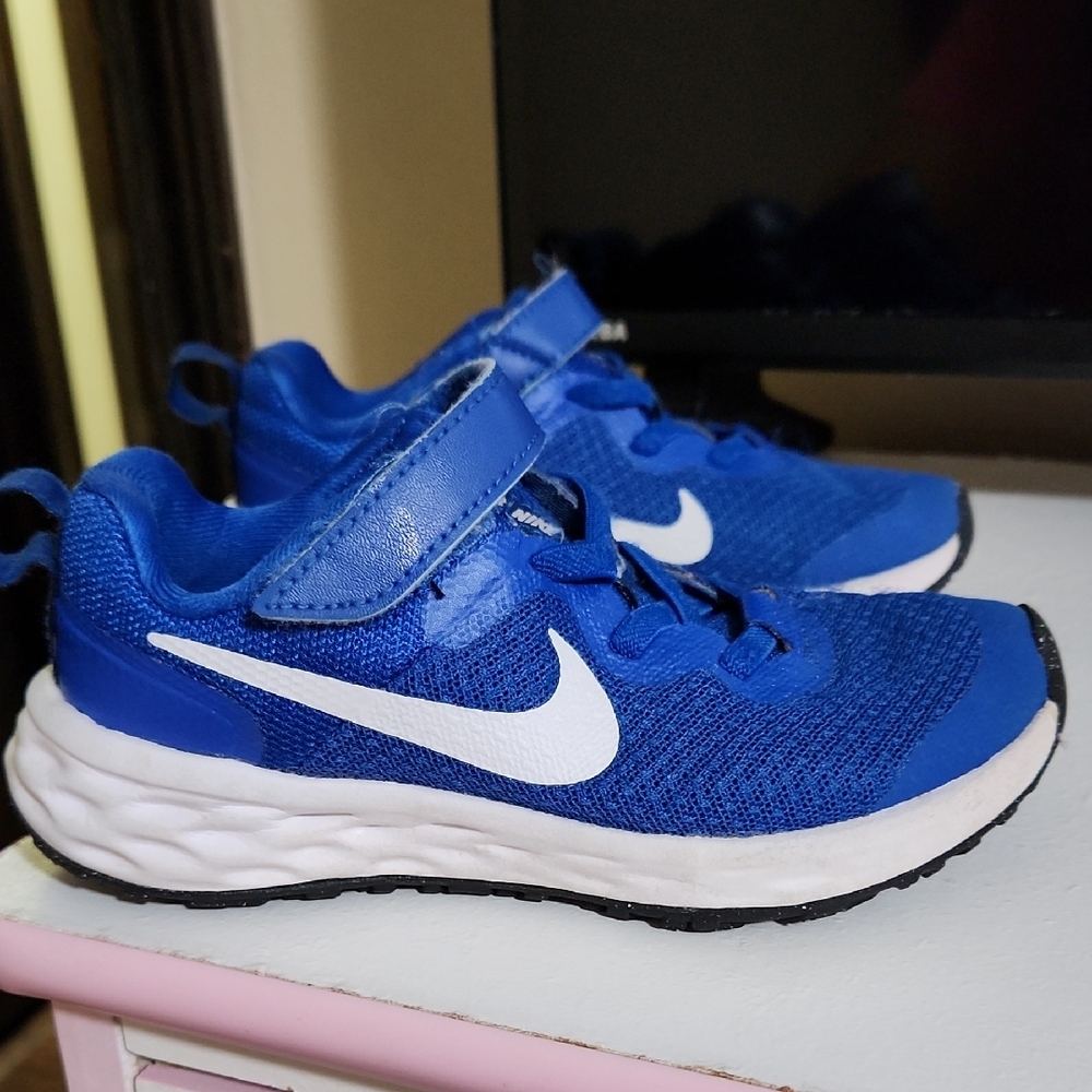 Kids Blue Nike Shoes